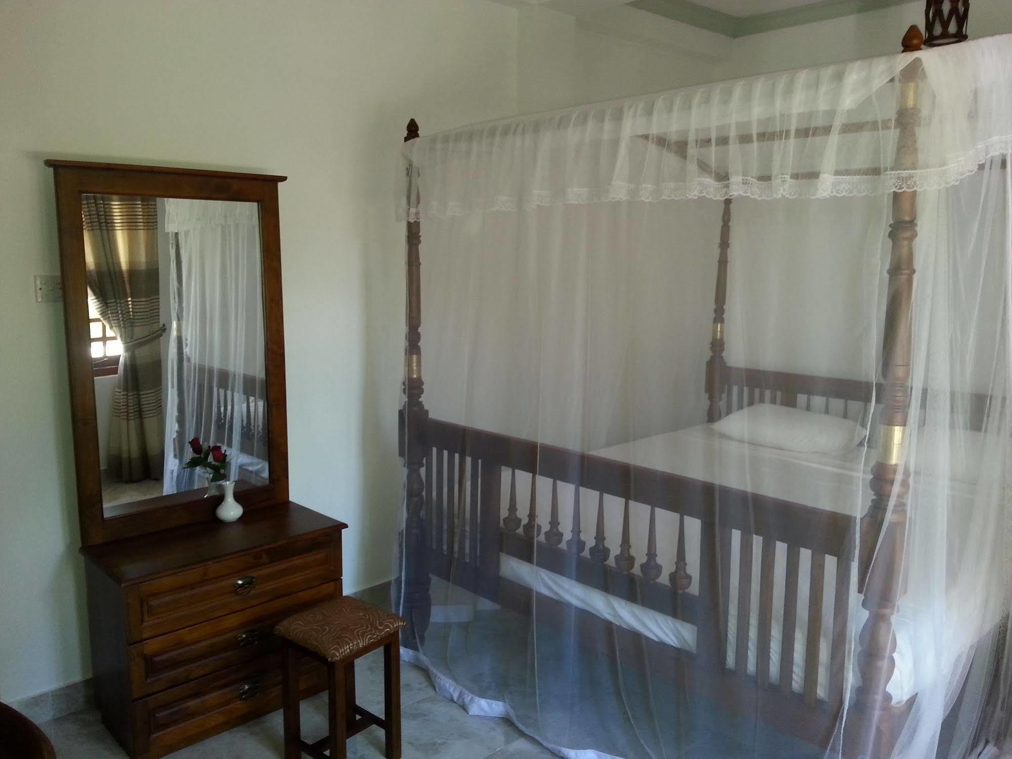 Supun Villa Bentota Esterno foto